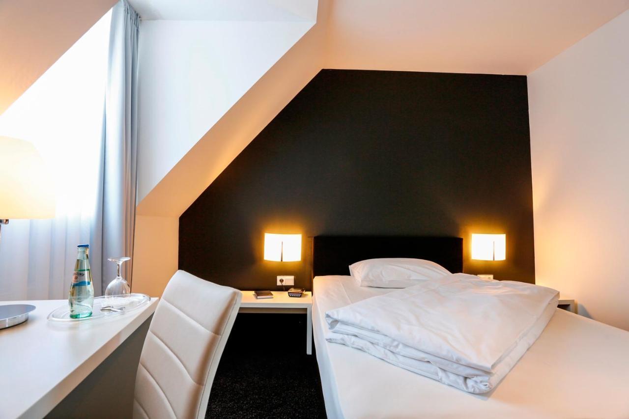 Hotel Schempp Bobingen  Esterno foto